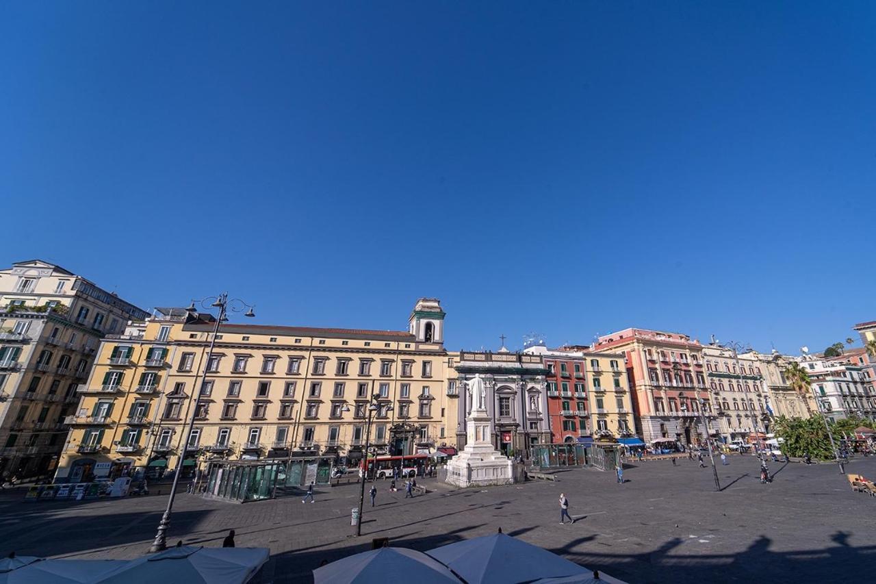 Hotel Royal Art H. Duomo, Napoli Centro Esterno foto Piazza Mercantini